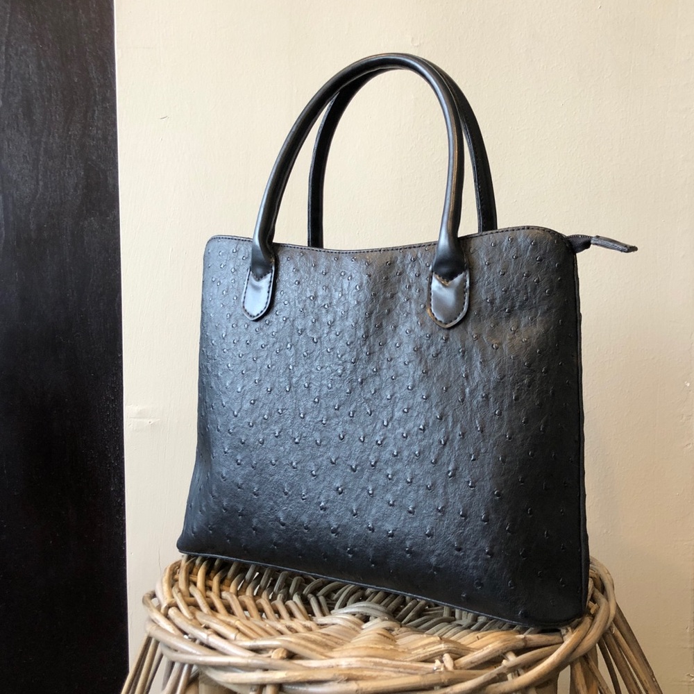 Black handbag/crossbody bag